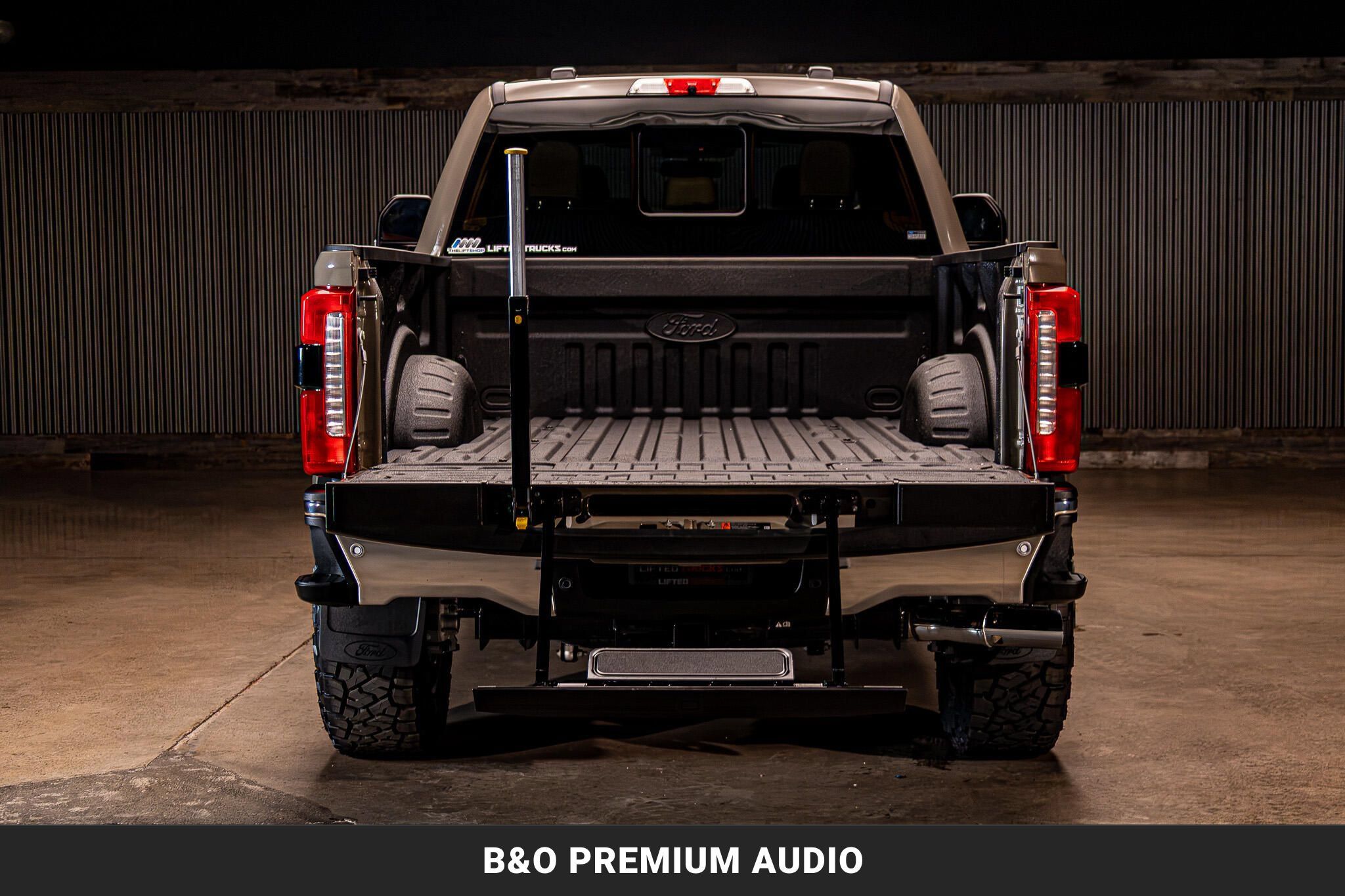 Used 2026 Ford F250 Lariat w/ Lariat Ultimate Package AWD/4WD image 9
