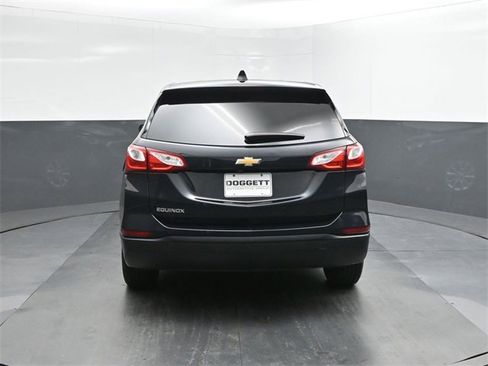 Used 2020 Chevrolet Equinox LS w/ LS Convenience Package image 8