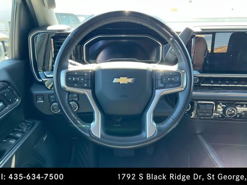 Used 2024 Chevrolet Silverado 3500 LTZ w/ LTZ Convenience Package image 12