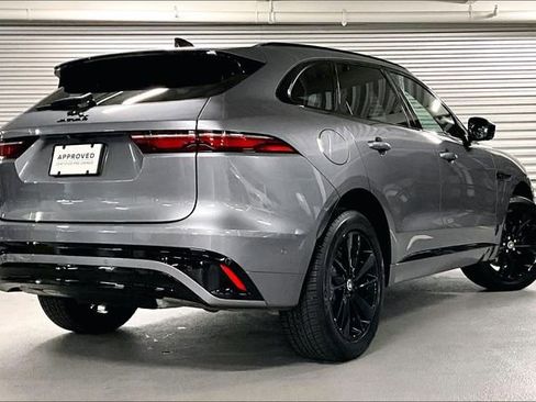Certified 2025 Jaguar F-PACE R-Dynamic S image 13