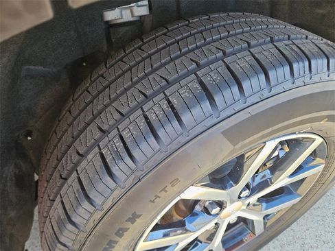 Used 2023 Jeep Grand Cherokee L Limited image 29