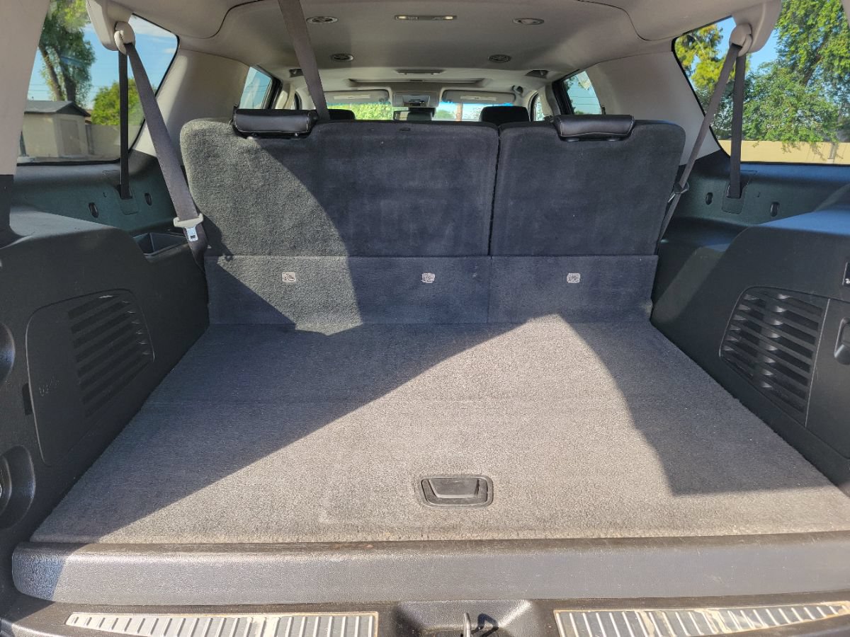 Used 2019 GMC Yukon XL SLT AWD/4WD image 32