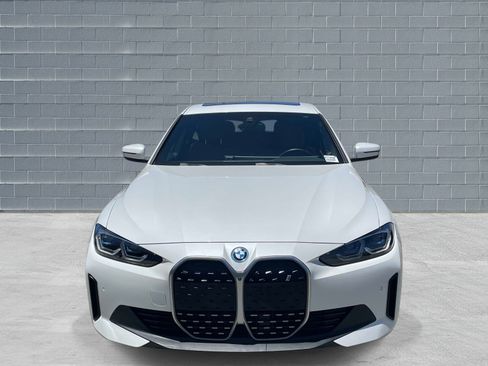 Certified 2023 BMW i4 eDrive40 w/ Premium Package RWD image 2