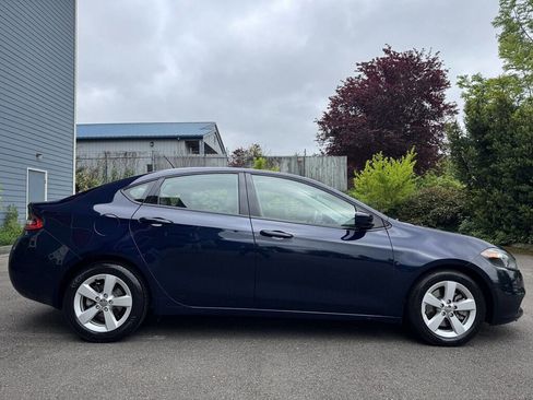 Used 2016 Dodge Dart SXT image 3