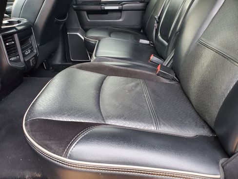 Used 2019 RAM 2500 Laramie image 29