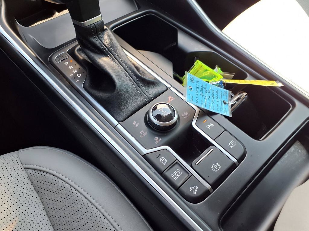 Used 2025 Kia Sorento S AWD/4WD image 8