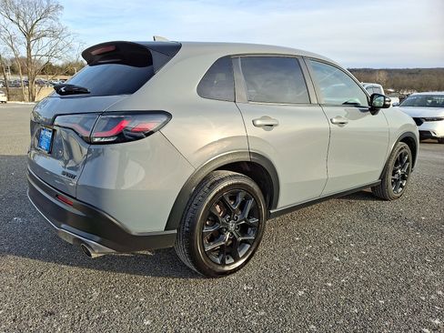 Certified 2023 Honda HR-V Sport image 6