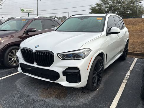 Certified 2022 BMW X5 sDrive40i w/ M Sport Package image 9