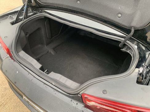 Certified 2022 Chevrolet Camaro LT image 24