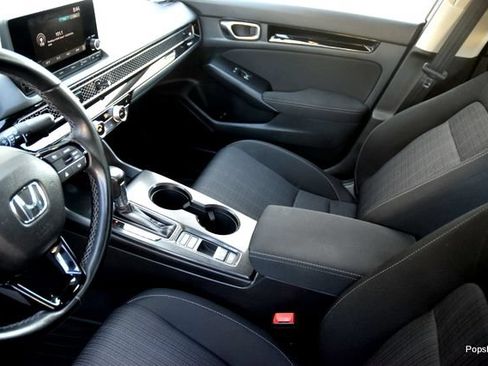 Used 2024 Honda Civic EX image 10