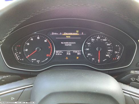 Used 2023 Audi Q5 2.0T Premium AWD/4WD image 14