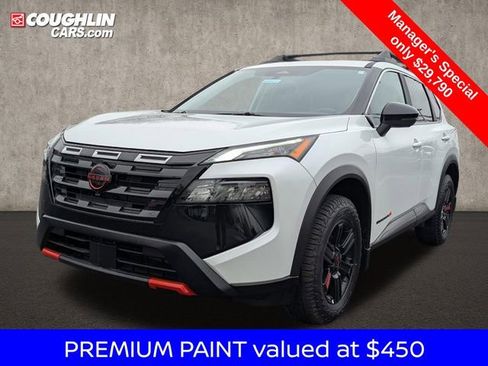 Certified 2025 Nissan Rogue SV w/ Rock Creek Premium Package image 4