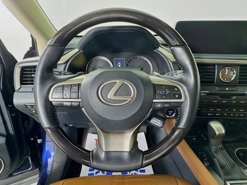 Used 2022 Lexus RX 450hL Luxury w/ Cold Area Package (CK) AWD/4WD image 11