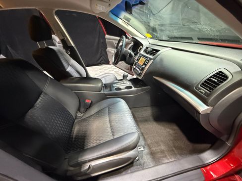 Used 2017 Nissan Altima 2.5 SV image 19