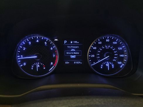 Used 2020 Hyundai Elantra SE FWD image 23