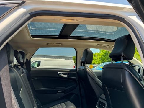 Certified 2023 Ford Edge SEL w/ Convenience Package AWD/4WD image 18