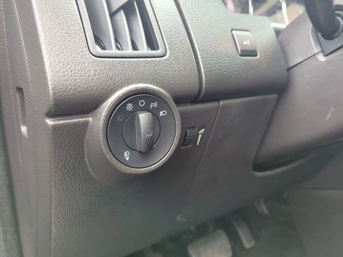 Used 2010 Ford Edge Limited image 18