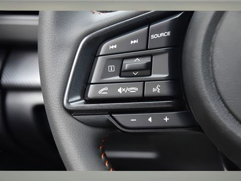 Certified 2025 Subaru Crosstrek 2.5i Limited image 31