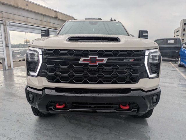 Used 2026 Chevrolet Silverado 2500 ZR2 AWD/4WD image 8