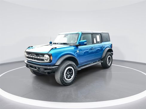 Used 2022 Ford Bronco Outer Banks w/ Sasquatch Package image 4