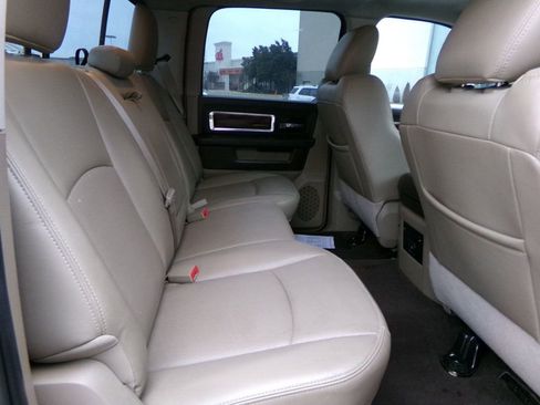 Used 2012 RAM 2500 Laramie image 14