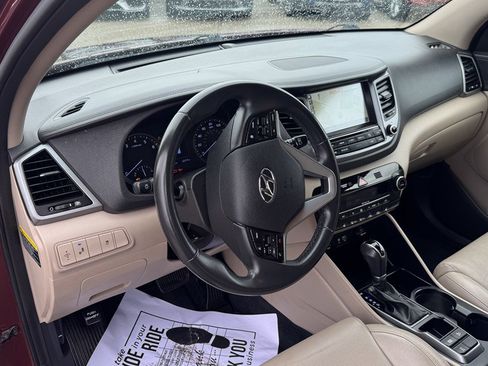 Used 2017 Hyundai Tucson SE Plus image 15