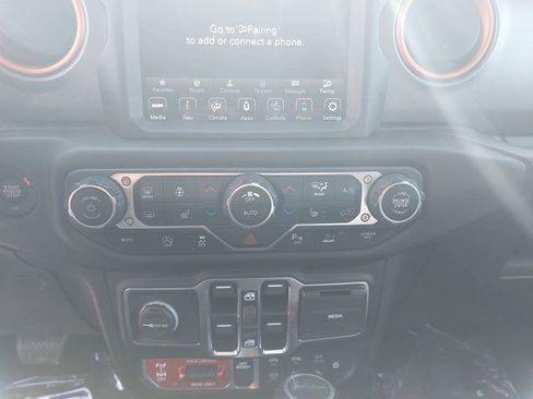 Used 2020 Jeep Gladiator Mojave image 21