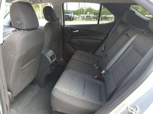 Used 2021 Chevrolet Equinox LT FWD image 22