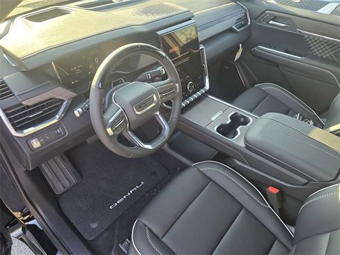 New 2026 GMC Acadia Denali w/ Super Cruise Package image 18