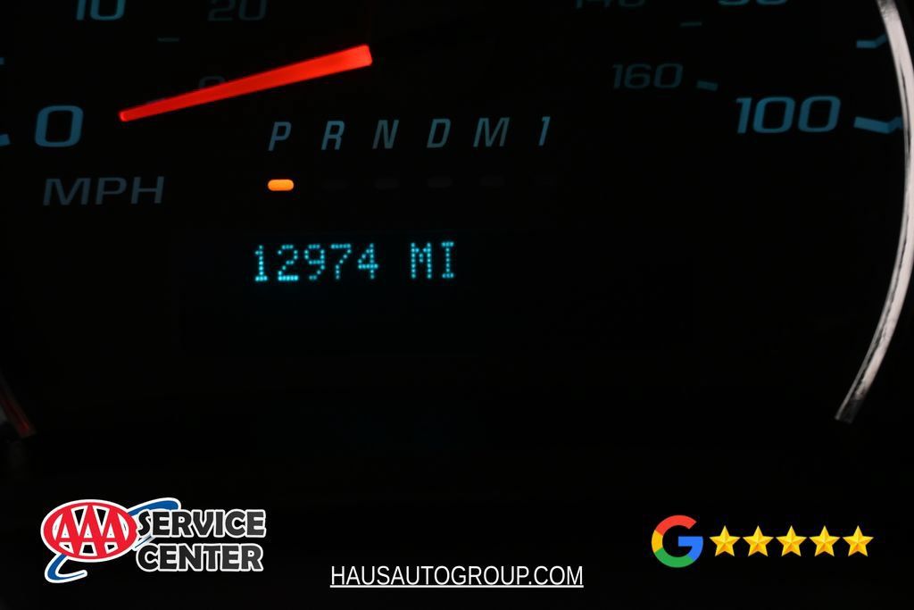 Used 2025 Chevrolet Express 2500 w/ Driver Convenience Package RWD image 23