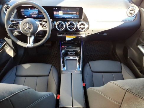 New 2026 Mercedes-Benz GLA 250 4MATIC image 7