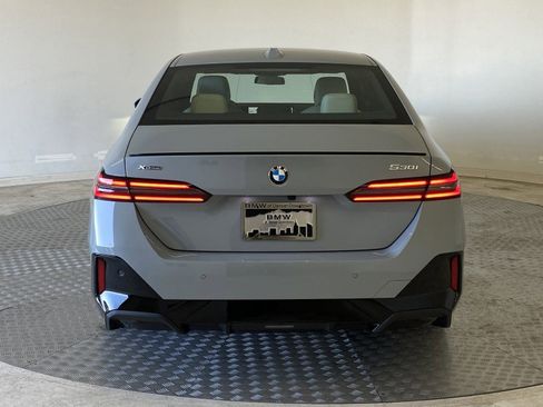 Used 2025 BMW 530i xDrive w/ M Sport Package image 9