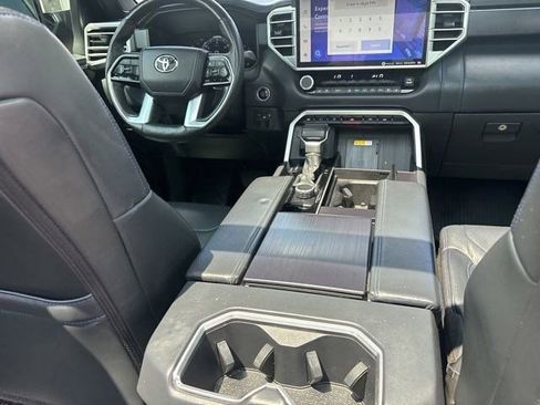 Used 2022 Toyota Tundra Platinum AWD/4WD image 37