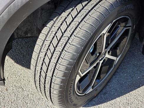 Used 2025 Kia Niro LX FWD image 19