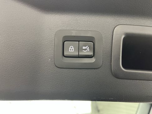 Used 2024 MAZDA CX-90 Plug-In Hybrid w/ Premium Pkg image 5