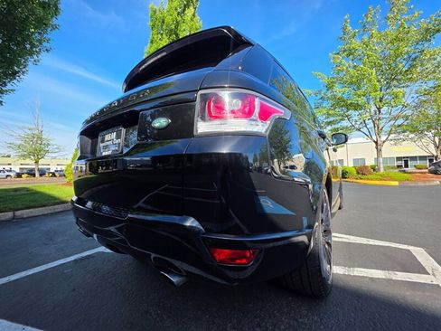Used 2014 Land Rover Range Rover Sport Supercharged AWD/4WD image 9