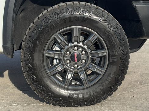 Used 2026 GMC Sierra 1500 AT4X image 32