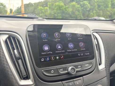 Used 2023 Chevrolet Malibu LT FWD image 16
