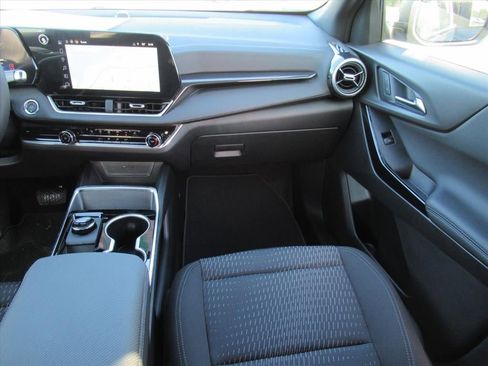 New 2026 Chevrolet Equinox LT w/ Safety and Technology Package image 13