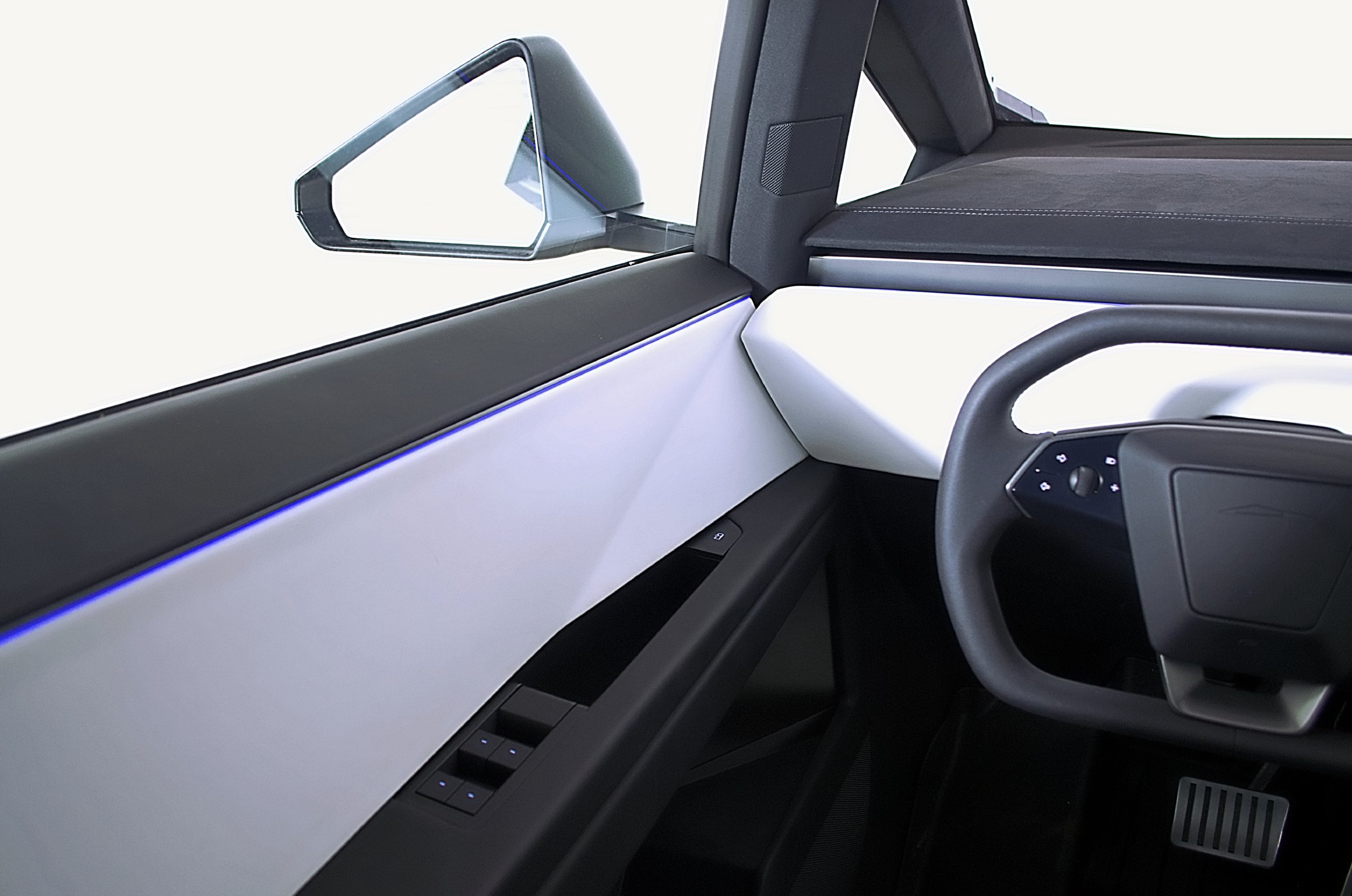 Used 2024 Tesla Cybertruck Cyberbeast AWD/4WD image 15