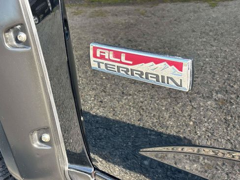 Used 2019 GMC Canyon All Terrain w/ Trailering Package AWD/4WD image 10