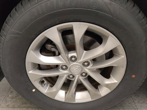 Used 2019 Hyundai Santa Fe SE AWD/4WD image 31