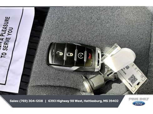 Used 2021 RAM 1500 Big Horn AWD/4WD image 8