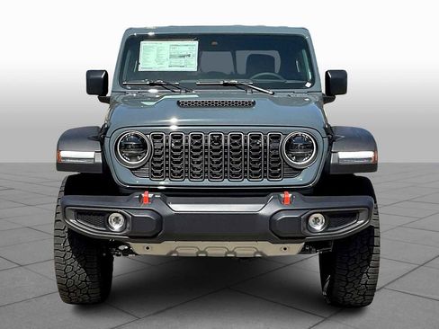 New 2025 Jeep Gladiator Mojave w/ Safety Group image 3