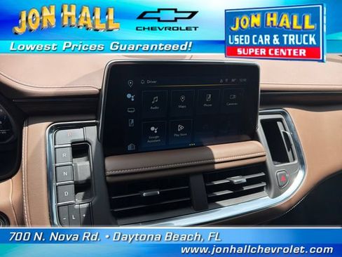 Used 2023 Chevrolet Suburban High Country AWD/4WD image 30