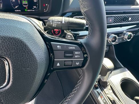 Used 2025 Honda Civic Sport image 18