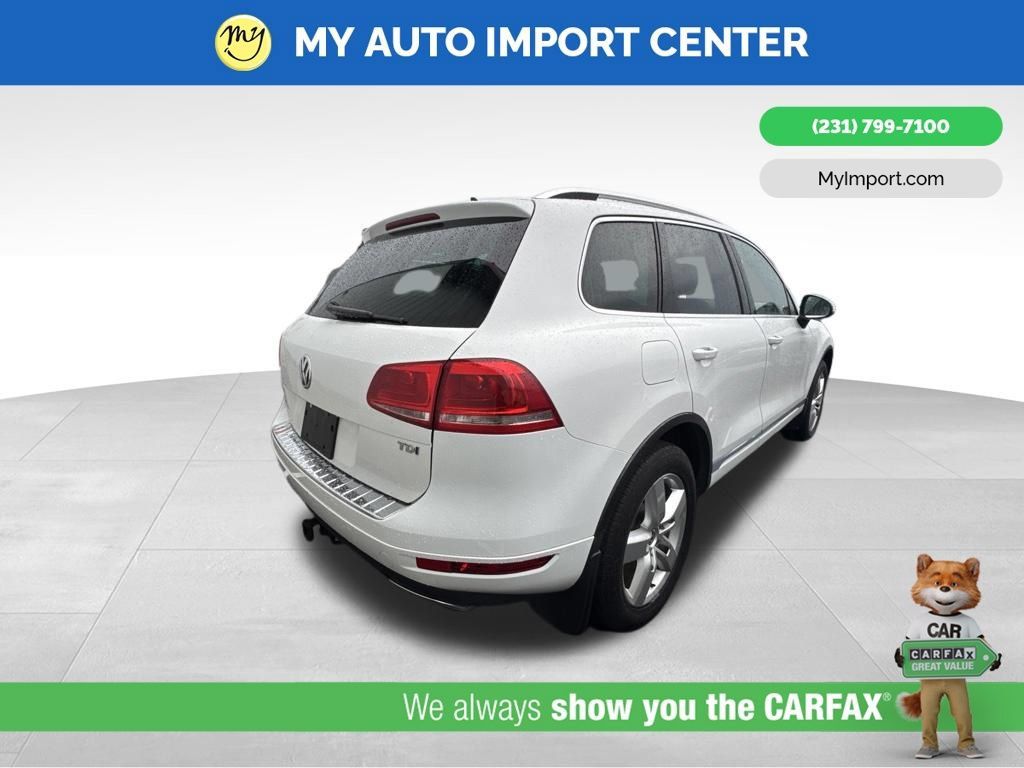 Used 2014 Volkswagen Touareg TDI AWD/4WD image 6