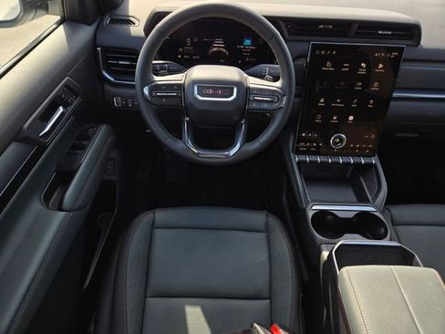 New 2026 GMC Terrain AT4 w/ Convenience Package III image 10