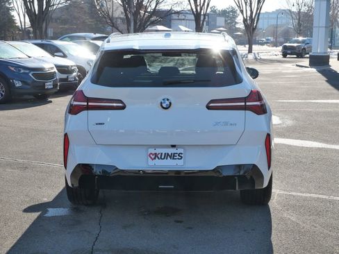 Used 2025 BMW X3 xDrive30i w/ M Sport Package AWD/4WD image 8
