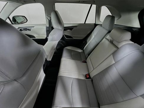 Certified 2019 Toyota RAV4 XLE Premium image 20